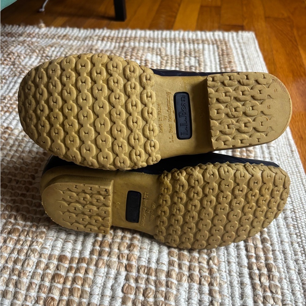 L.L. Bean Brown and Navy Boots - Picture 3 of 10